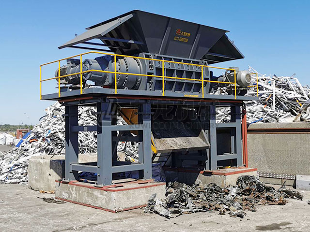 金属撕碎机 金属撕碎机